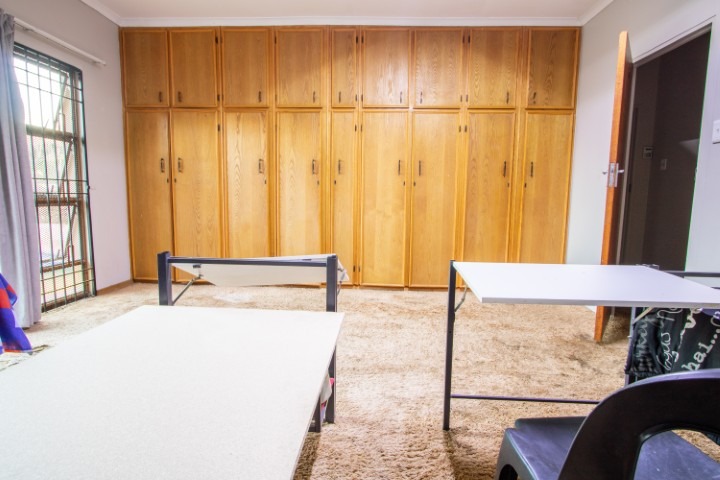 To Let 1 Bedroom Property for Rent in Die Bult North West